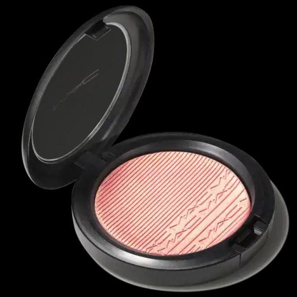 MAC Cosmetics | Extra Dimension Skinfinish Powder - Picture 1 of 4